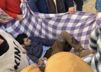 Grčka puca na migrante (video)