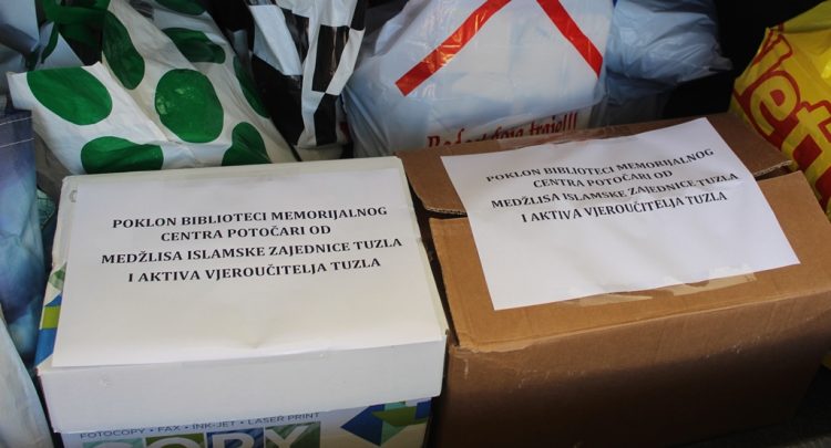 Biblioteka Memorijalnog centra Potočari dobila donaciju knjiga