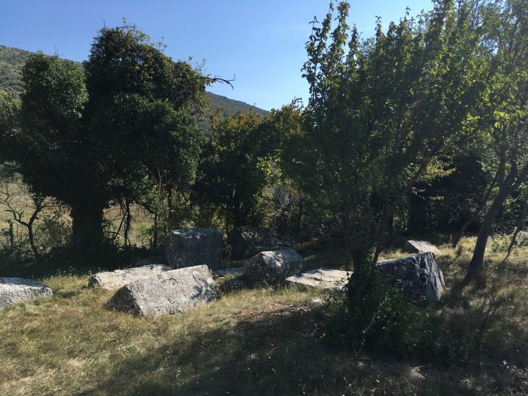 Blizina Mostara: Nekropola sa stećcima u selu Gornji Polog