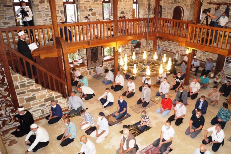 U Sultan Ahmedovoj – Čaršijskoj džamiji održana Centralna svečanost