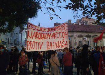 Dio Beograđana bi čistio migrante kao smeće