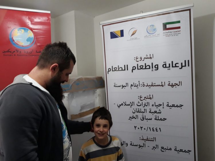 Izvor dobročinstva: Uručena pomoć za 60 socijalno-ugroženih porodica