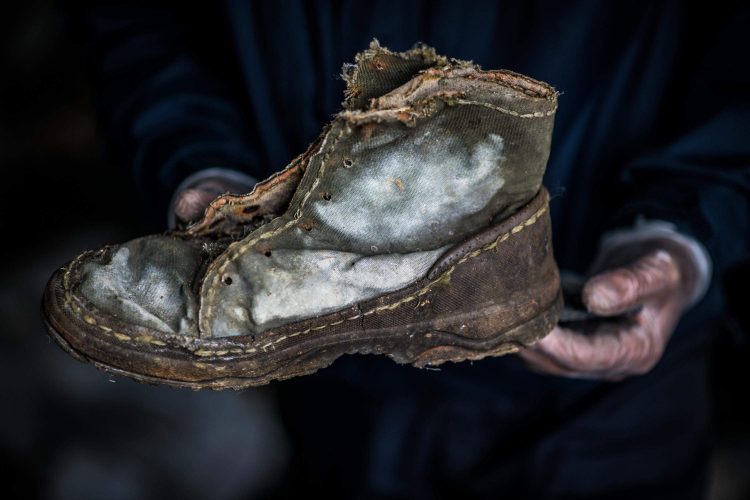 Srebrenica: Prikupljanje ličnih predmeta žrtava genocida
