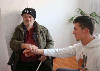 Svoj dar dijeli sa svima i pomaže ljudima