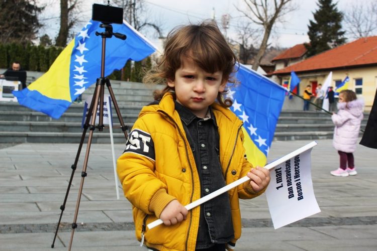 Dan nezavisnosti: Upriličen program u Tuzli