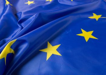 Identifikovan: Uništio zastavu EU na Ambasadi Hrvatske