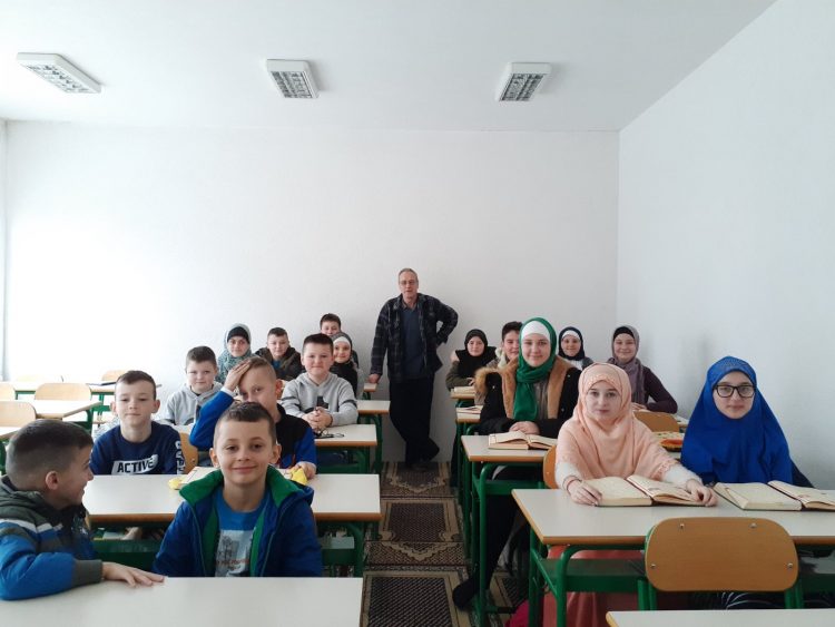 U Gradačcu 270 novih učača Kur’ana