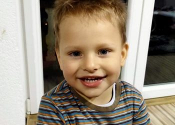 Trogodišnji Mahir ne čuje i ne govori: Treba mu preko 40 hiljada eura za operaciju