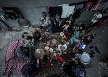 Gaza: Muslimani poste ramazan uprkos teškim životnim uvjetima