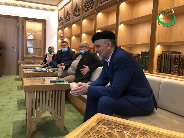 Iako mu se uskoro osmjehuje penzija, kod Nurije ef. titula hafiza blistavo zasija