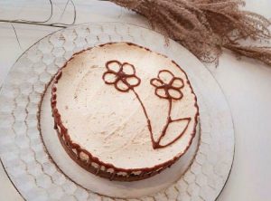 Snikers torta: Lagani recept bez pečenja