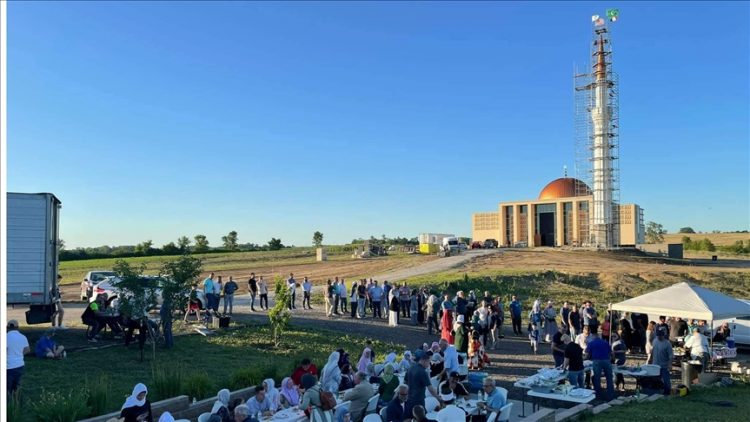 SAD: Bošnjaci završili izgradnju prve munare u saveznoj državi Iowa