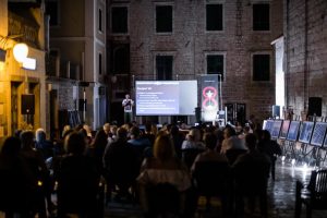 Najavljujemo u Sarajevu: Ako je budućnost počela, da li je prošlost konačno završila