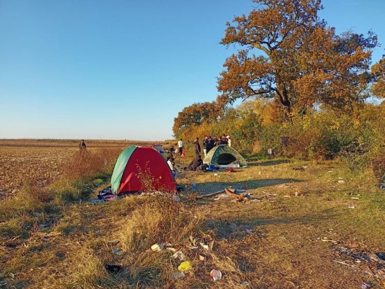 Izbjeglički kamp: Oko dvjesta migranata u Somboru