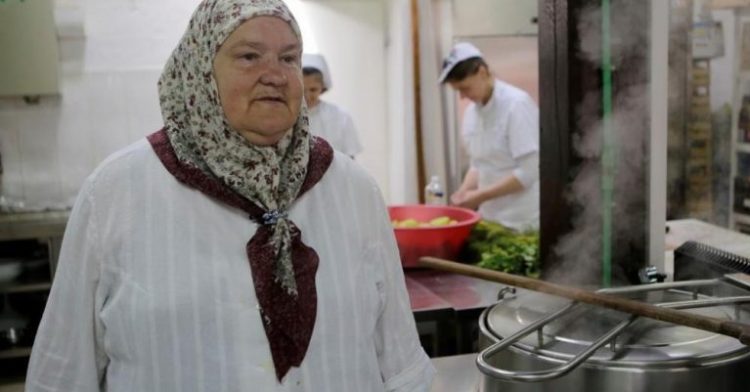 Na ahiret preselila tetka Zilha, žena koja je decenijama hranila i pomagala ugrožene Sarajlije