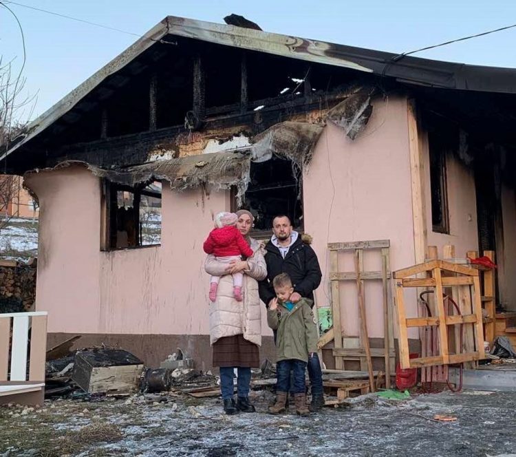 Krov nad glavom za Dželila i Džejlu