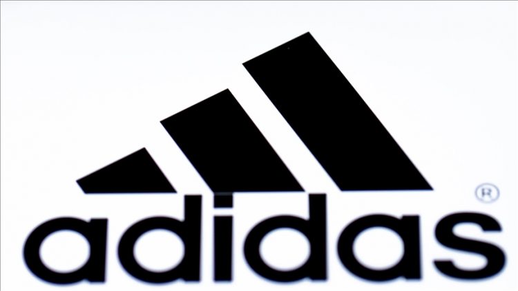 Adidas obustavlja partnerstvo s Fudbalskim savezom Rusije