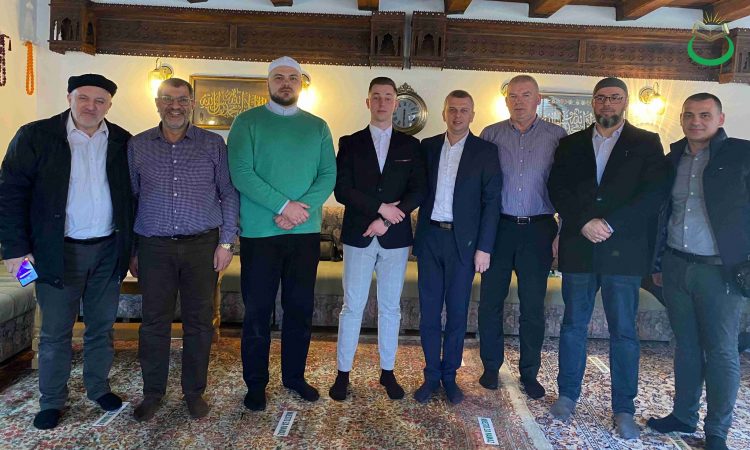 Anis Subašić iz Tešnja stekao zvanje hafiza