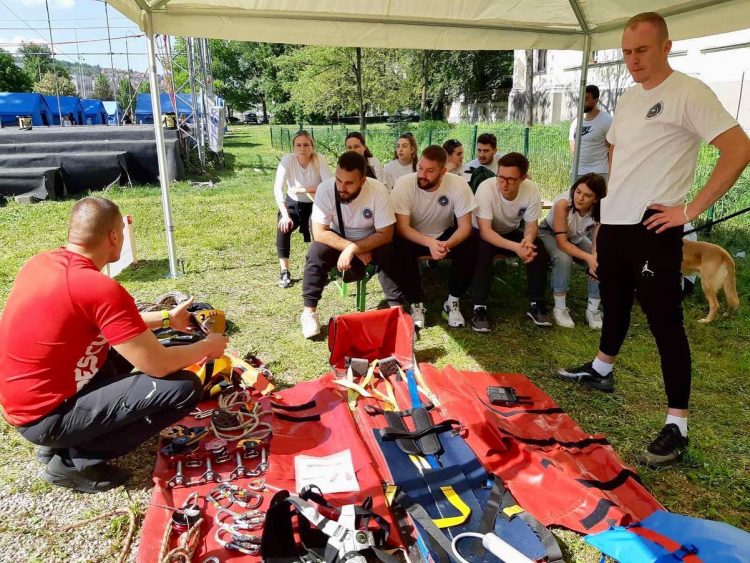 Međunarodna ljetnja škola kroz praktičan rad