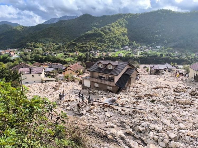 Volonteri iz Tima za potrage i spašavanje Žepče upućeni u Jablanicu