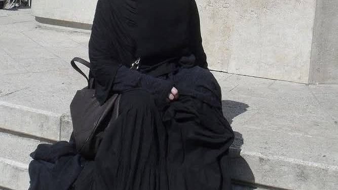 Azra Velagić Macić: “Nakon trideset godina mogu reći – nisam se pokajala.”